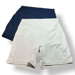 UNIQLO 2 Pair Airism Ultra Stretch Shorts Side Leg Pocket 1 Navy, 1 Cream Sz XL